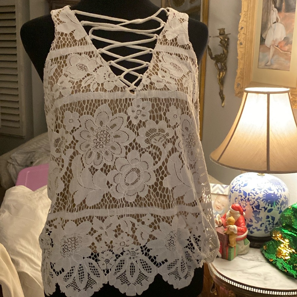 Express Cotton lace white w tan slip inside has ties in front great on, mint